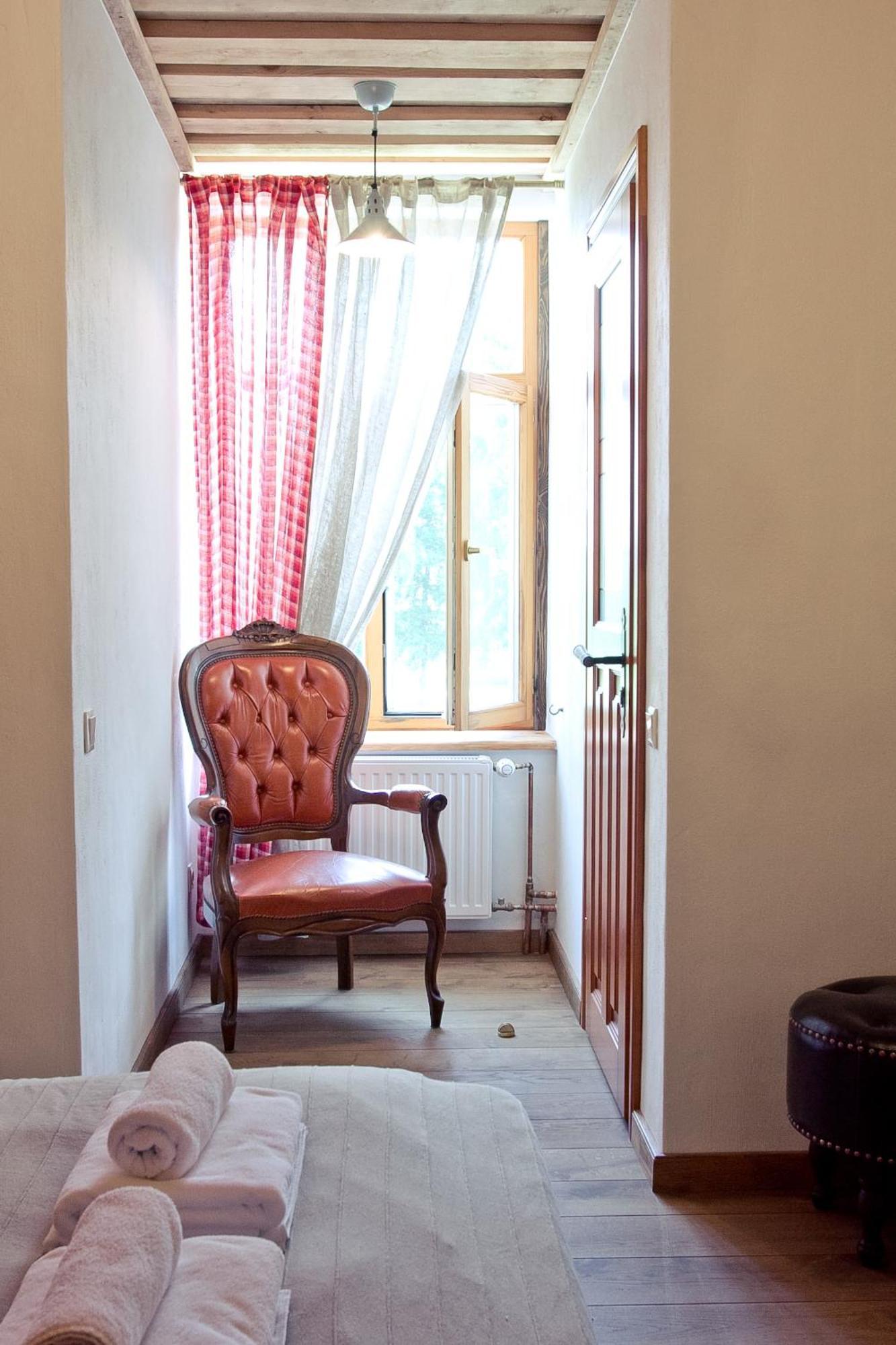 Pilsbergu Krogs Jurkalne Zimmer foto